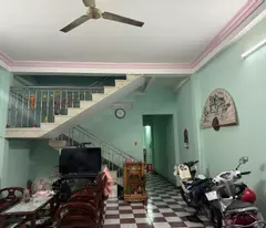 selling 2-storey house on nguyen van sieu street 5m5 - behind muong thanh.