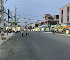 selling 2-storey townhouse 8x16m for 14 billion tl, frontage on hiep thanh 43 street, district 12