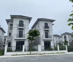 selling 216m2 villa, pink book, beautiful location, civilized urban area