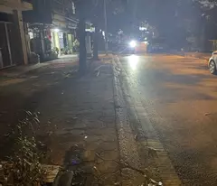selling 220m liberated super product and giving away a house on a lane as big as hoang mai street