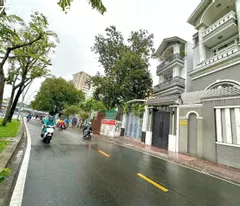 selling 2mt villa in phan xich long area, ngang 10, 155m2, 4-storey basement