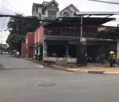 selling 3-storey front house 10x45m for 25 billion on ba trieu street
