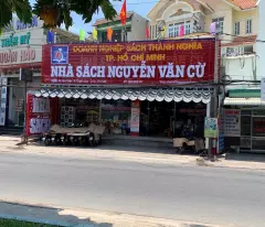 selling 3-storey front house 11x30m for 27.5 billion ha huy giap street