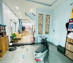 selling 3-storey house, area 75m2, no. 7, linh trung, thu duc, ho chi minh city, price 7.89 billion, pink book. contact: