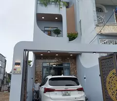 selling 3-storey house frontage on ngo chan luu, hoa minh