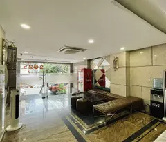 selling 33-room el, 8.5m alley, bach dang, ward 2, tan binh, 143m2, 7 floors, elevator, rear hatch