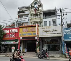 selling 4-storey house 5x20m price 10.2 billion nguyen anh thu street