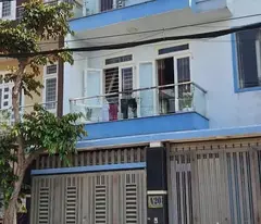 selling 4-storey house (7x18) 8m street, to ky, tan xuan, hoc mon.