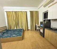 selling 4-storey male house, people build container cars to avoid hoang mai