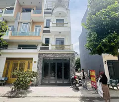 selling 4-storey semi-detached villa, 64m2, 4 bedrooms, binh thang, di an, binh duong. red book, price 7.2 billion.