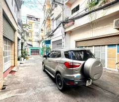 selling 4-storey social house cach mang thang 8, tan binh, price slightly 8 billion tl
