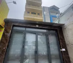 selling 5-storey front house 5x28m price 21 billion nguyen van qua street