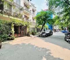 selling 5-storey house on lac long quan street, tay ho, car back door, business, 45m, 5 floors, 12.6 billion