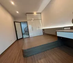 selling 5-storey lien mac house, newly built car park in shallow lane - bordering thuong cat - bac tu liem - slightly 6 billion