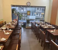 selling 50m of tran hung dao street and giving away a corner house in hoan kiem