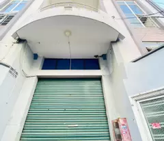 selling 6-storey house with 50 service units, 8m quang trung alley near phan huy ich, 11.7x24m, 28.5 billion.
