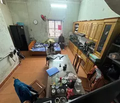 selling 60m nguyen khoai to give away a house near hoang mai street