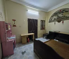 selling 69m khuong thuong to give away a house on a pine alley near dong da street