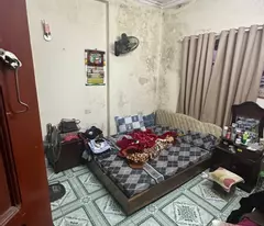 selling 73m of southern land to give away a straight lane house 30m from hoang mai street