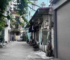 selling 76m, dai dong nguyen giai, giving away house with 5m car access to avoid hoang mai