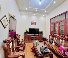 selling 78m phan dinh giot to give away a car corner lot to avoid youth business