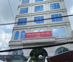 selling 8-storey building, corner of 2 frontages, area 12×22, elevator, income 150 million/month, alley 362 phan huy