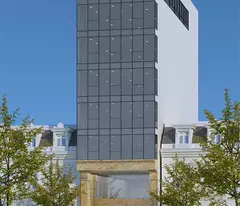 selling 9-storey office building on trung van street, nam tu liem. area 147m2, mt 7.2m.