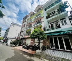 selling a 10m car alley house right on tran nao, near the river, 140m2 (10x14), 5 floors, 22 bedrooms, 42 billion