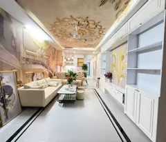 selling a 1st floor apartment in the center of hai ba trung district for only 4 billion