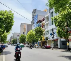 selling a 2-storey house of 166m2, facing south, facing to hieu street, le chan, hai phong