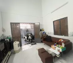 selling a 2-storey house on street no. 16, hiep binh chanh, thu duc, ho chi minh city, area 72m2. price 5.9 billion, pink book. lien