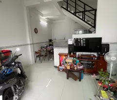 selling a 2-storey solid cast house in binh chanh doan nguyen tuan for 2.2 billion