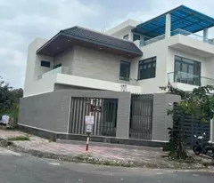 selling a 238m2 villa right in trang bom town for only 6.5 billion