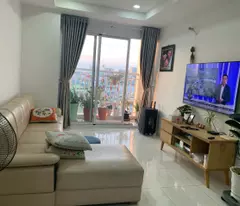 selling a 3-bedroom apartment near dam sen park, tan phu district
