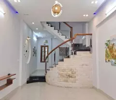 selling a 3-bedroom house facing nguyen thi yen street, ghenh rang ward, city. quy nhon