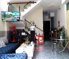 selling a 3-storey corner house in tan thoi nhat - district 12 for just over 11 billion