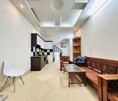 selling a 3-storey house on ngo quyen street, ha dong with car parked 10m away, price only 2.15 billion. contact 0962780005