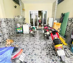selling a 3-storey private house, 97m2 duong dinh hoi, district 9. pink book, 2 bedrooms, price 4.65 billion. contact: 0933125879