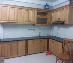 selling a 4-storey house, 40m2, in thach ban by owner without a broker