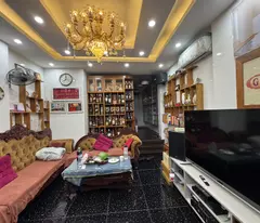 selling a 4-storey house on bach mai street, only 50m from the street, the owner has a fortune and needs to sell 36m2 ly for 7.6 billion