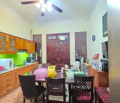 selling a 4-storey tam khuong house with a car and a dong da business house