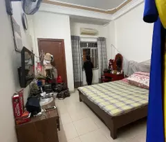 selling a 4-storey tay tra house built by people to subdivide cars for hoang mai business