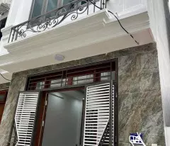 selling a 45m2 private house next to lai xa market, hoai duc. design 7 bedrooms with cash flow of 25 million/month