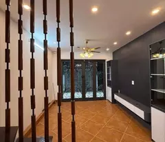 selling a 5-storey house built by people with good furniture and parked cars in nguyen khang cau giay