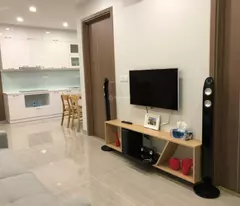 selling a 5-storey house facing chua lang lake with the most beautiful unique view of panama in dong da district