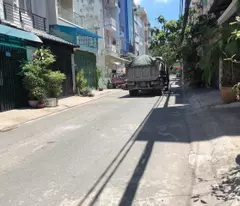 selling a 5-storey house with a nice location, alley 29 nguyen van khoi, 60m2 (5x12) and a free apartment for 11.2 billion