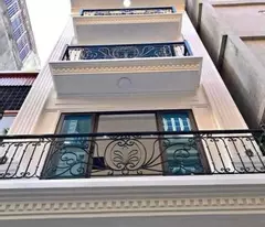 selling a 5-storey private house next to lai xa market, hoai duc. area 30m2. car is 18m away. contact 0912651992