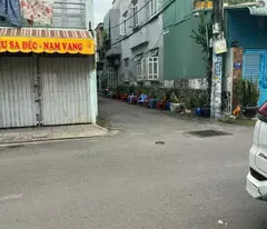 selling a 5x28m row house for 4.85 billion 5m street hiep thanh 35, district 12