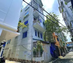 selling a 63m2 sub-lot house, two fronts of more than 6m, 5-floor cau giay, price only 18 billion
