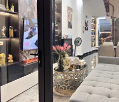 selling a beautiful house facing a street in kham thien market 28m2 5 floors frontage 2.8m 4.8 billion dong da